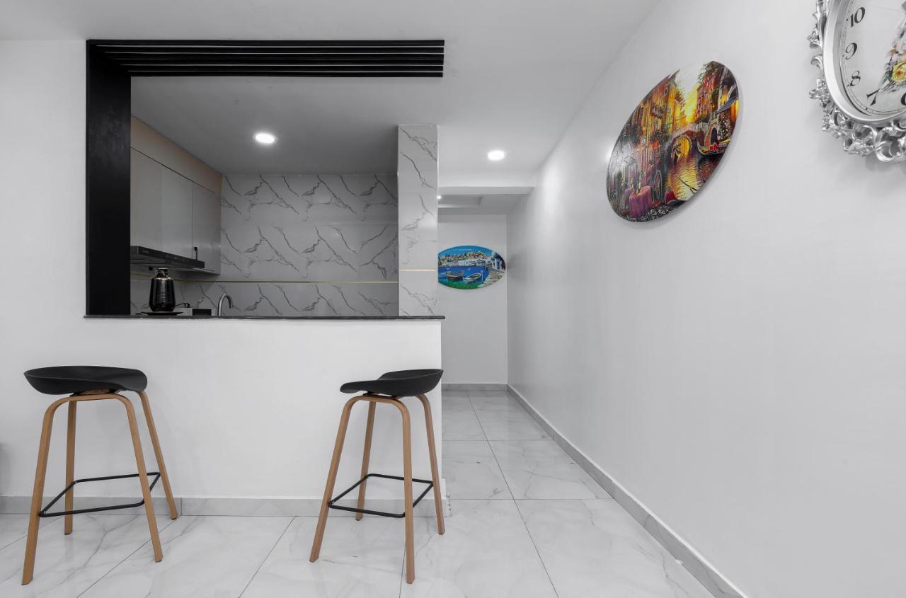 Bkt Cribs - Apartments & Suites 아부자 외부 사진